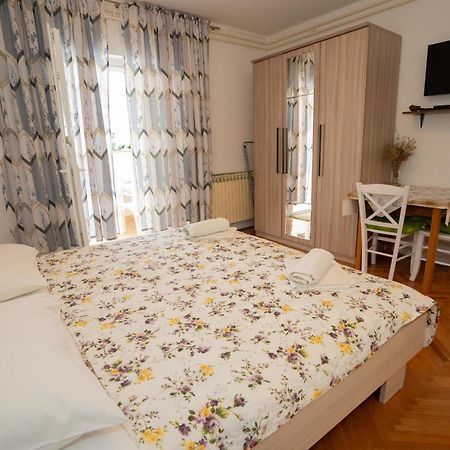 Apartmani Vidusin Новаля Екстериор снимка