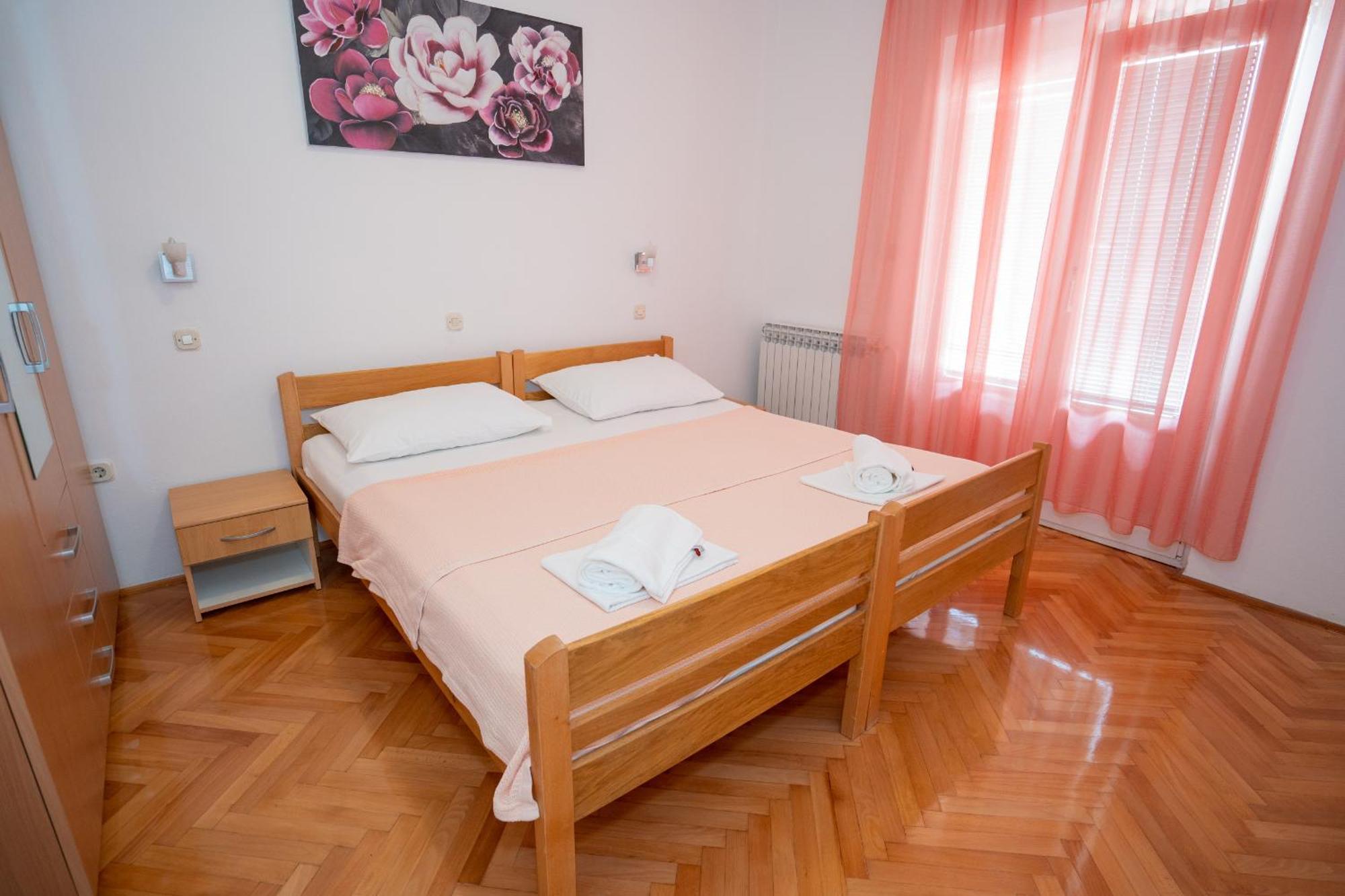 Apartmani Vidusin Новаля Екстериор снимка