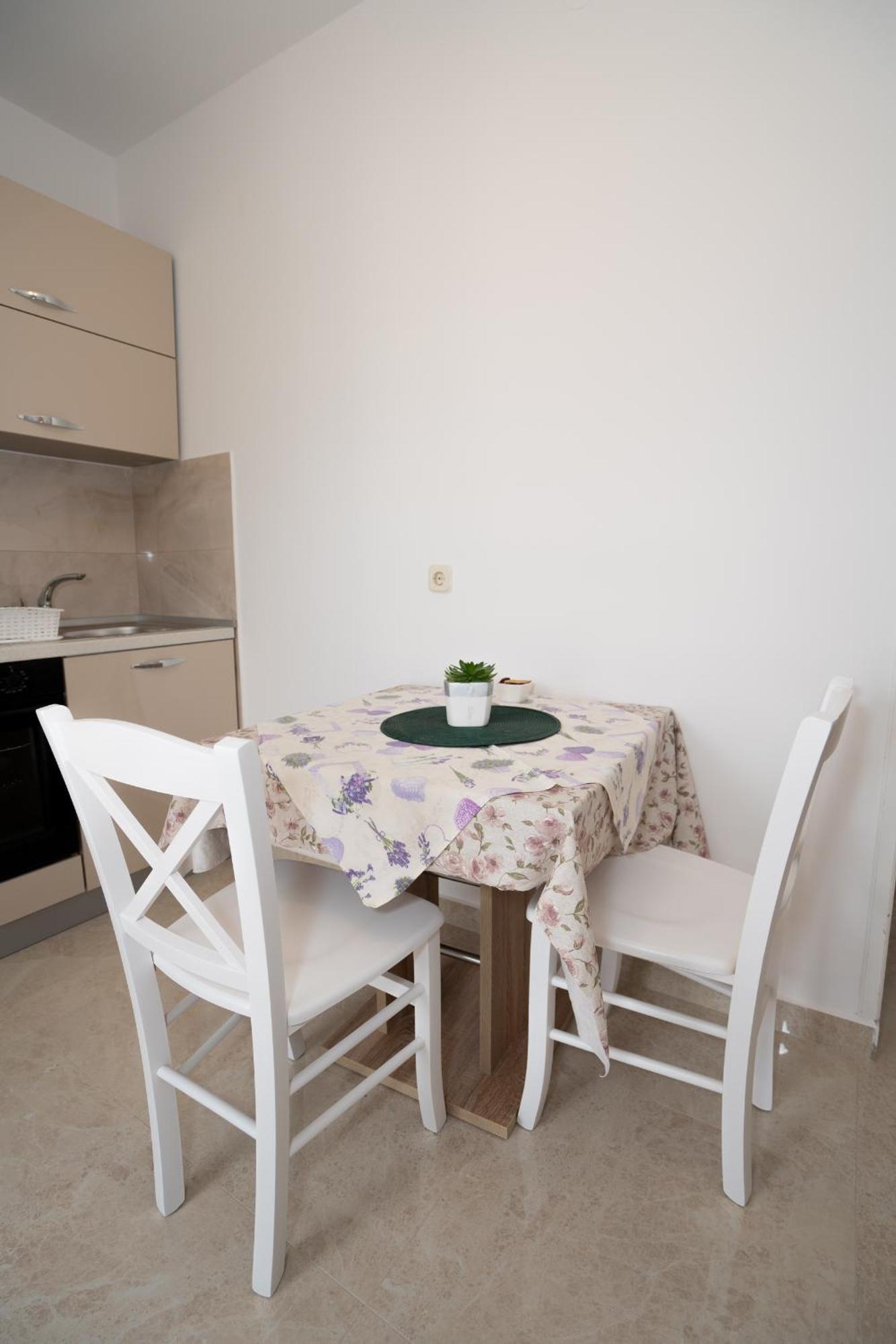 Apartmani Vidusin Новаля Екстериор снимка