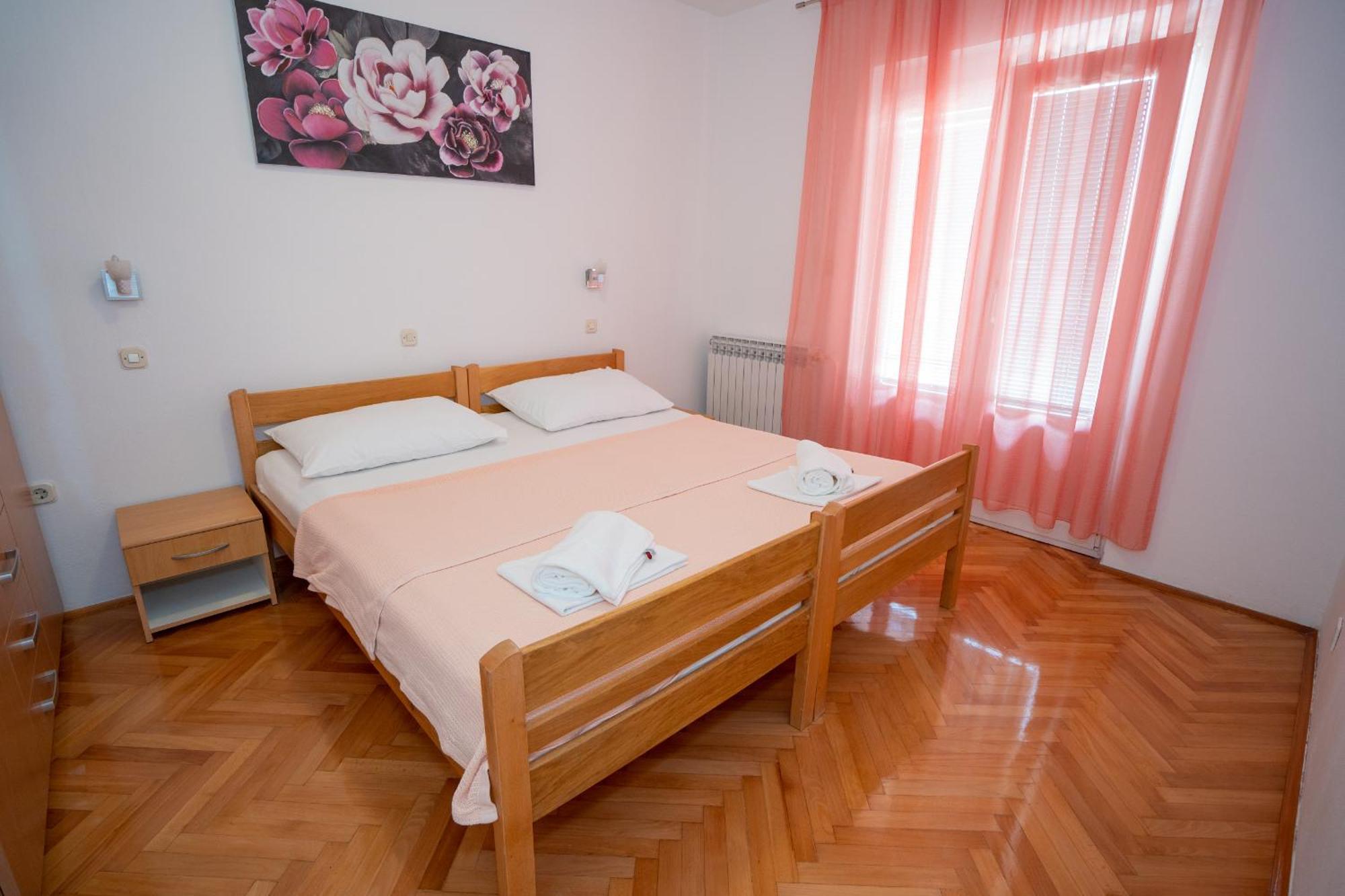 Apartmani Vidusin Новаля Екстериор снимка