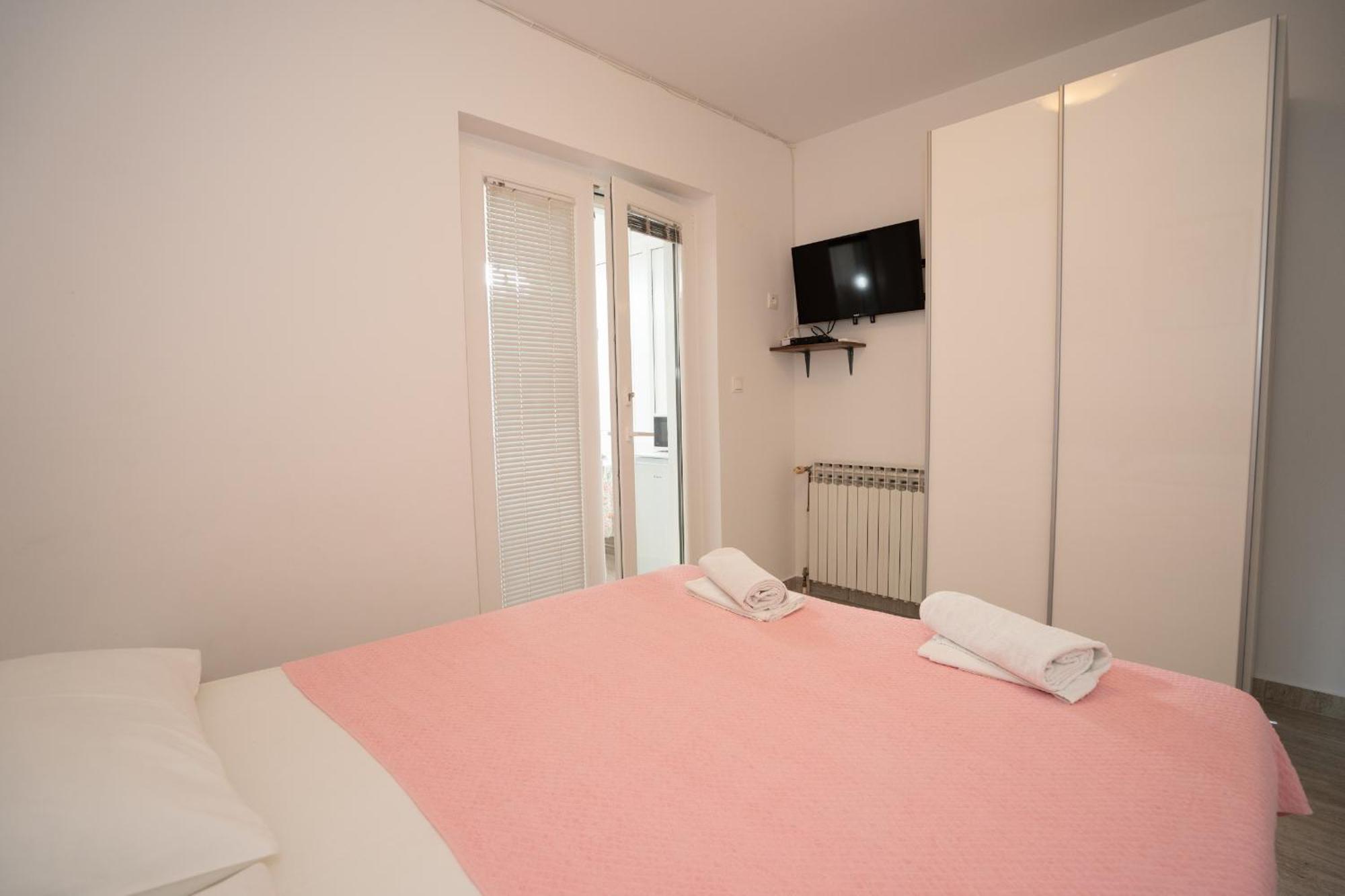 Apartmani Vidusin Новаля Екстериор снимка