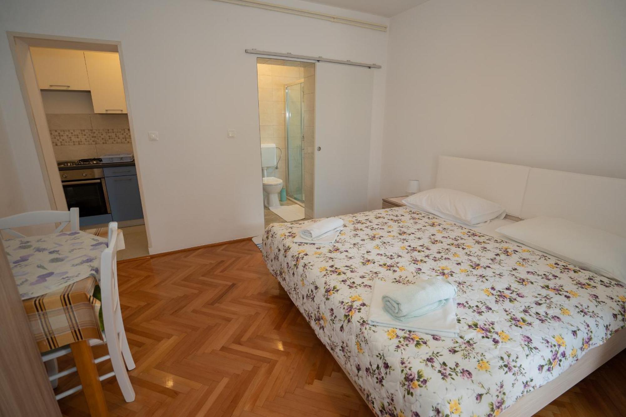 Apartmani Vidusin Новаля Екстериор снимка