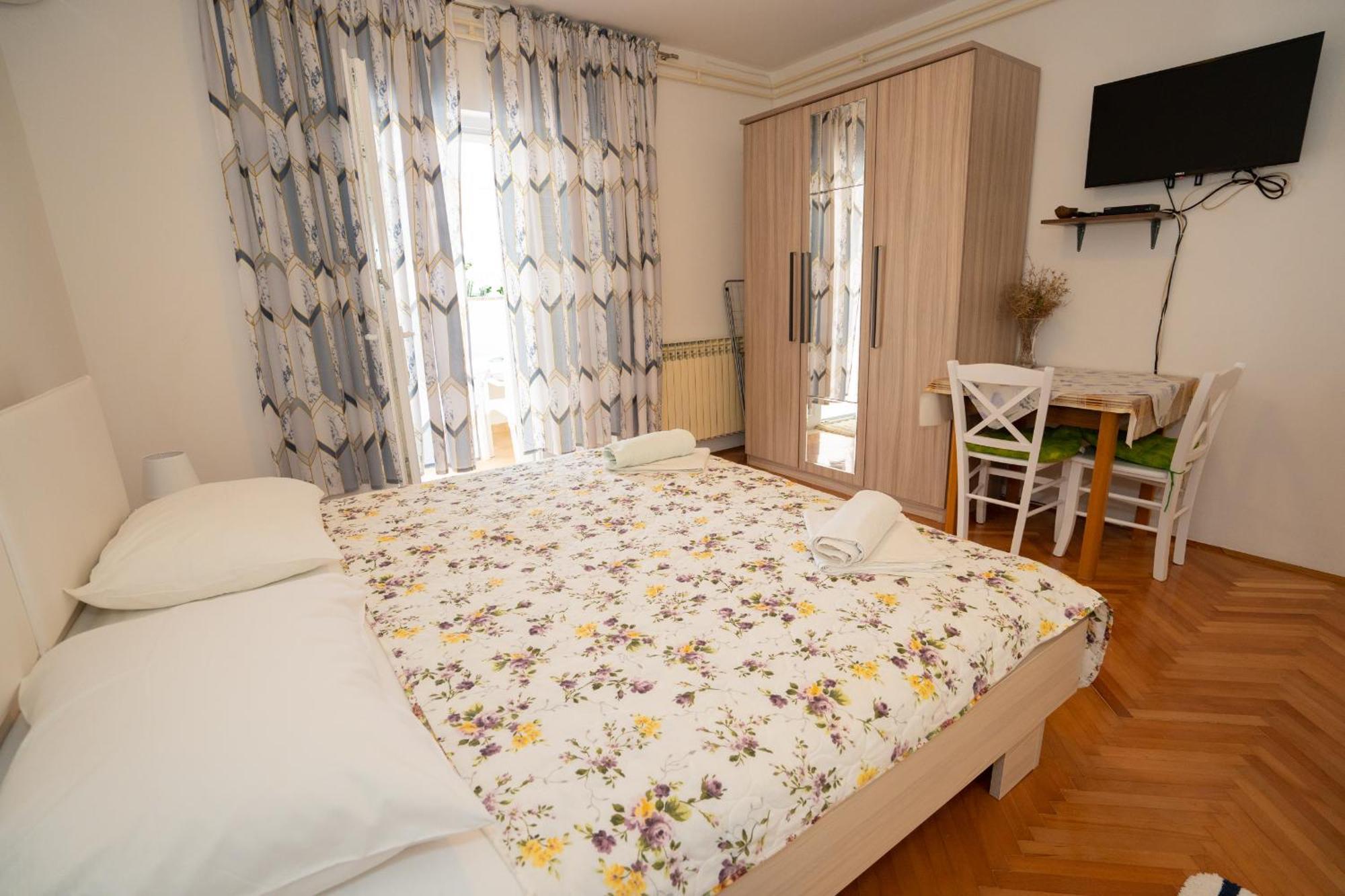 Apartmani Vidusin Новаля Екстериор снимка